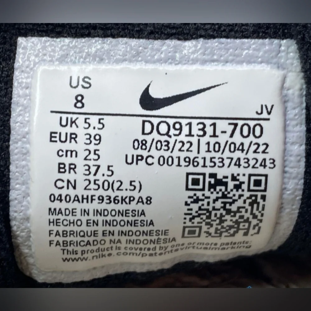 Nike Air Max 97 Correlate Metallic Gold Sneakers Women's 8 Size NIB MSRP $185 - Picture 6 of 9